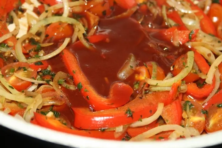 Ломо сальтадо (lomo saltado): шаг 10