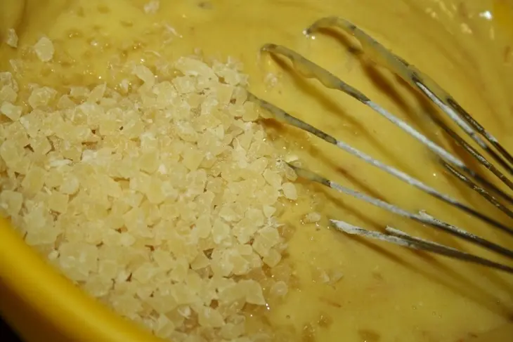 Шафрановые кексы с ананасом: шаг 6