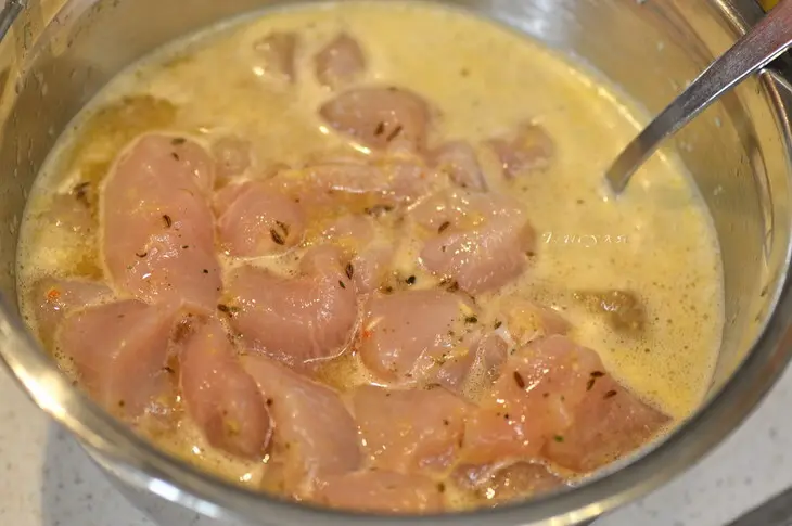 Курица по-кубински с чёрной фасолью, киноа и пряным манго: шаг 2