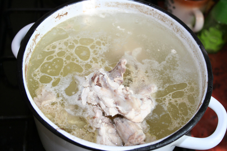 Суп с фрикадельками для капризули: шаг 1