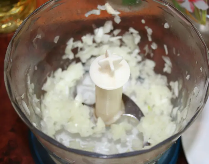 Котлетки-солнышки и картофельные зразы с грибами: шаг 5