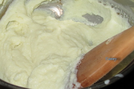 Пирожки из манной каши с начинкой из сыра - griesskuchlein mit kase gefult: шаг 2