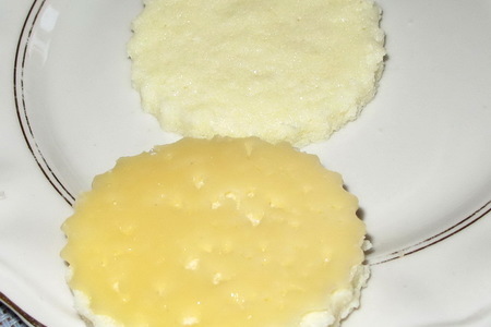 Пирожки из манной каши с начинкой из сыра - griesskuchlein mit kase gefult: шаг 7