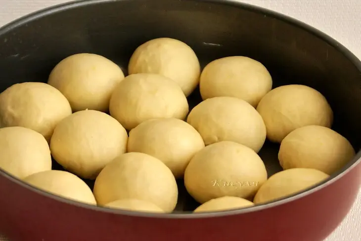 Булочки  "бухтелки" ( "buchteln"): шаг 6