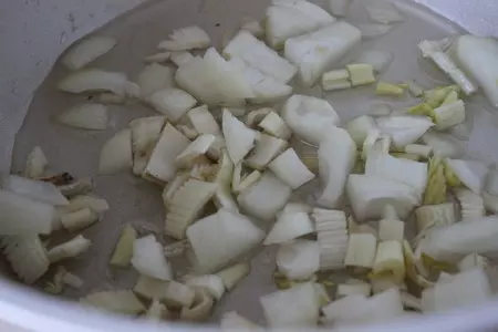Голубцы из молодой капусты с мясом и пшеном: шаг 9