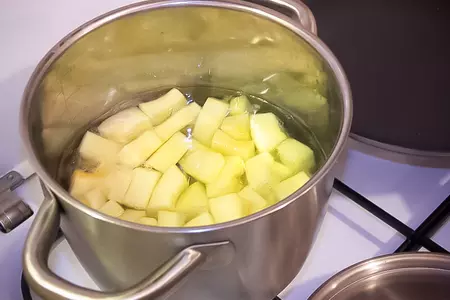 Кабачковые оладьи: шаг 1