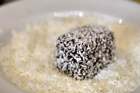 Австралийское пирожное ламингтон  (lamington): шаг 11