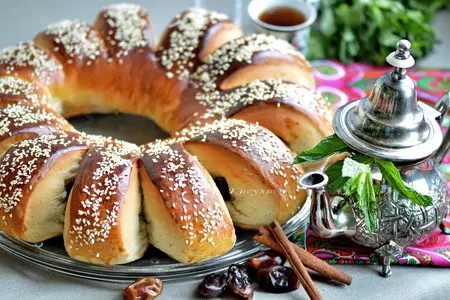 Кольцо с финиками: шаг 15