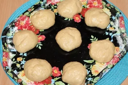Пирожки на простокваше с крабовыми палочками: шаг 7