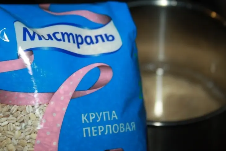 Грибной суп с говядиной и перловкой: шаг 2