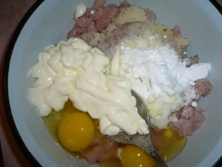 Куриные оладушки: шаг 3