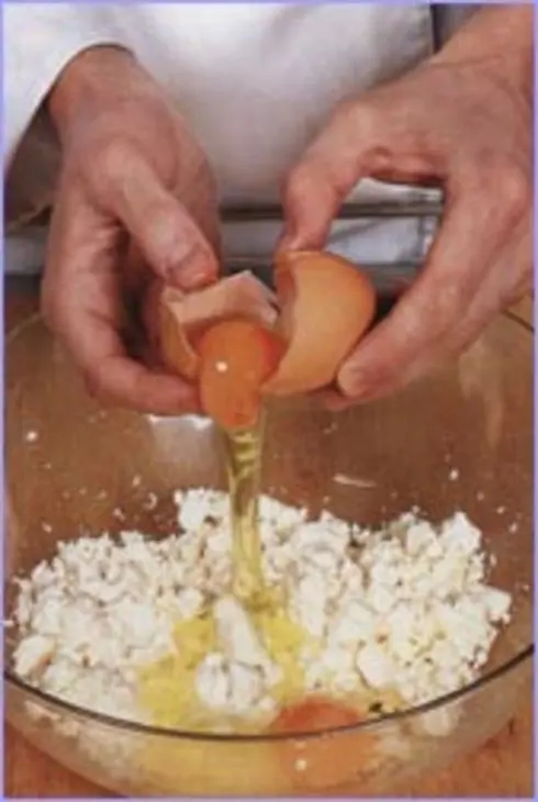 Пирожки с фруктами: шаг 1