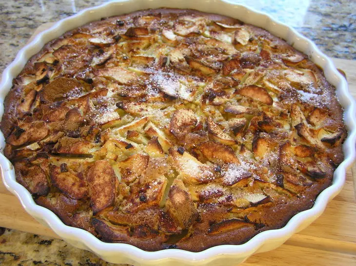 Яблочный пирог с кедровыми орешками: шаг 7
