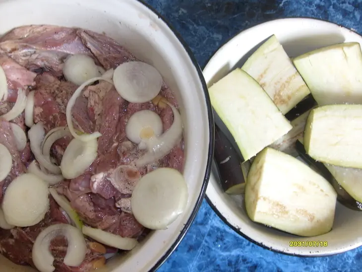 Запеченная баранина с розмарином и овощами: шаг 3