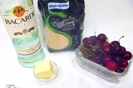 Блинчики-крепы с соусом"вишня-фламбе": шаг 4