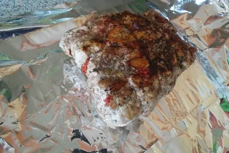 Мясная "тельняшка" или свинина, фаршированная курицей: шаг 12