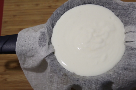 Мягкий сыр "лабане" из коровьего молока: шаг 3