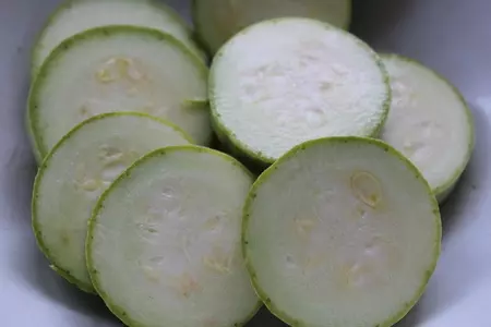 Легкая овощная запеканка с куриной грудкой: шаг 2