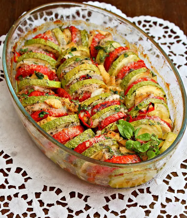 Легкая овощная запеканка с куриной грудкой: шаг 5