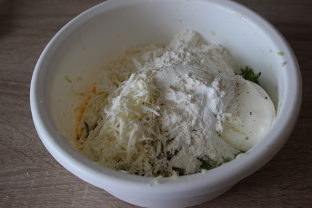 Кабачковые оладьи с плавленным сыром: шаг 3