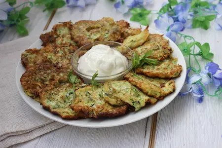 Кабачковые оладьи с плавленным сыром: шаг 7