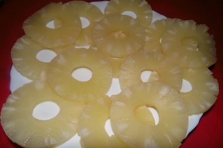 Цветы из ананасов в слоеном тесте: шаг 1