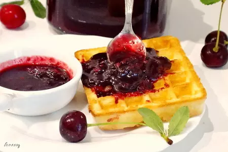 Вишневой варенье с шоколадом и миндалем: шаг 9
