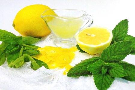 Малиновое варенье с лимоном и базиликом: шаг 3