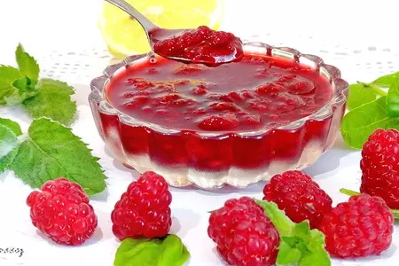 Малиновое варенье с лимоном и базиликом: шаг 7