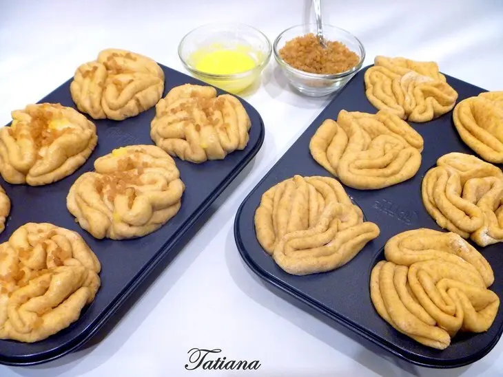 Булочки-"розочки" с отрубями и корицей: шаг 6
