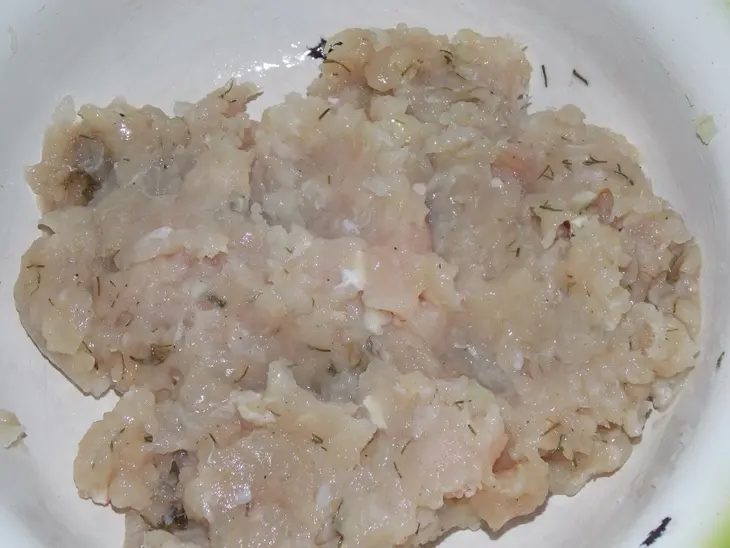 Быстрые пирожки с курицей и рисом.: шаг 2