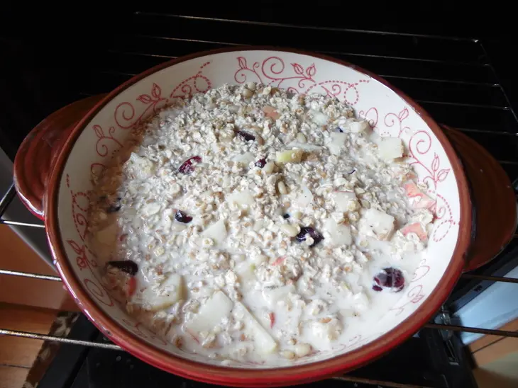 Запеченые хлопья с яблоками и клюквой: шаг 6