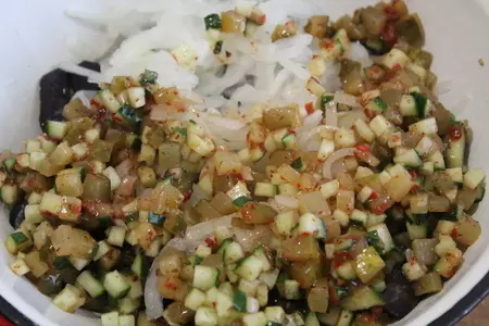 Острый салат из баклажан к мясу, птице, шашлыкам: шаг 4