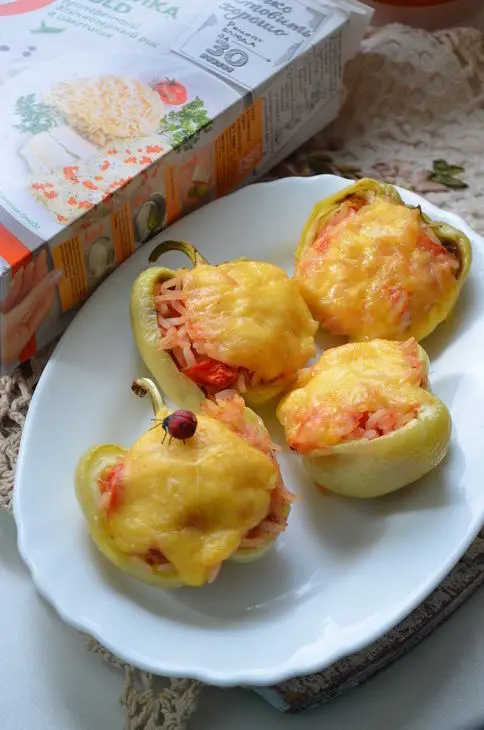 Болгарский перец с рисово-овощной начинкой: шаг 8