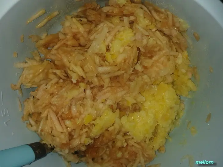 Яблочно-лимонный пирог: шаг 2