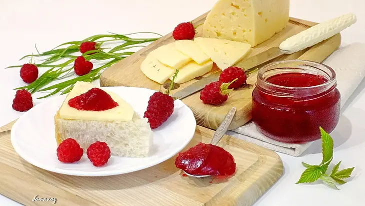 Малиновый джем с эстрагоном и перцем: шаг 6