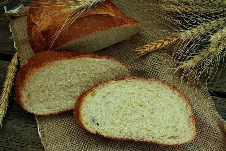 Булка на молочной сыворотке: шаг 10