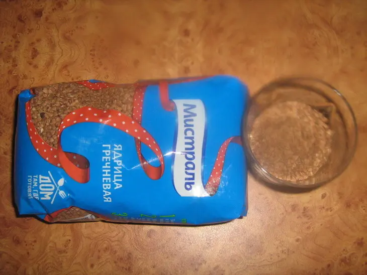Суп с гречкой и картофельными клецками: шаг 4