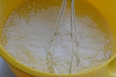 Пирог на кислом молоке с апельсиновой начинкой: шаг 5