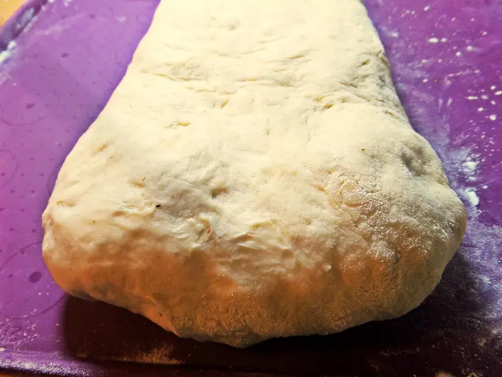 Кулебяка с капустой и изюмом: шаг 7