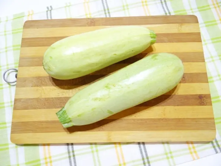 Кабачковые оладьи с рисом: шаг 2