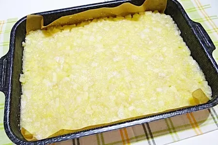 Яблочный пирог с песочным и бисквитным тестом: шаг 14