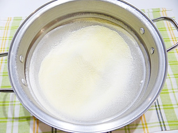 Кукурузно-манный ванильный пирог: шаг 1