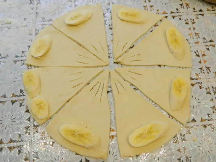 Рогалики с бананами: шаг 5