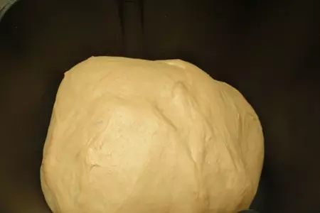 Булочки "шишки" с ореховой начинкой: шаг 3