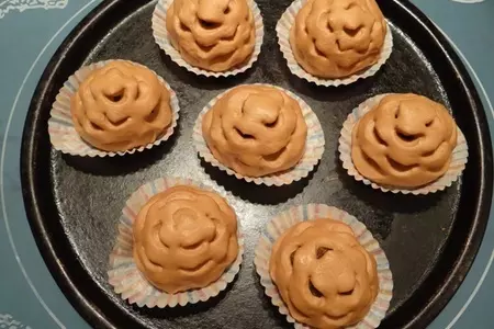 Булочки "шишки" с ореховой начинкой: шаг 13