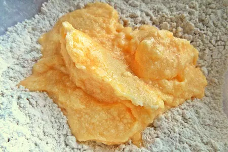Овсяное печенье с шоколадом и солёным арахисом: шаг 3