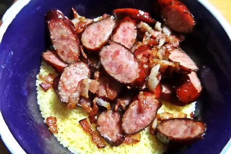 Кускус с колбасками: шаг 3