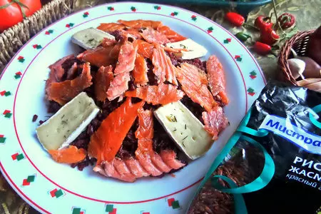 Красный рис со свёклой,сыром и рыбой: шаг 9