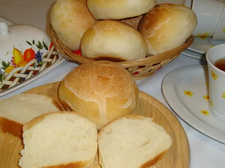 Булочки на сыворотке с манной крупой: шаг 9